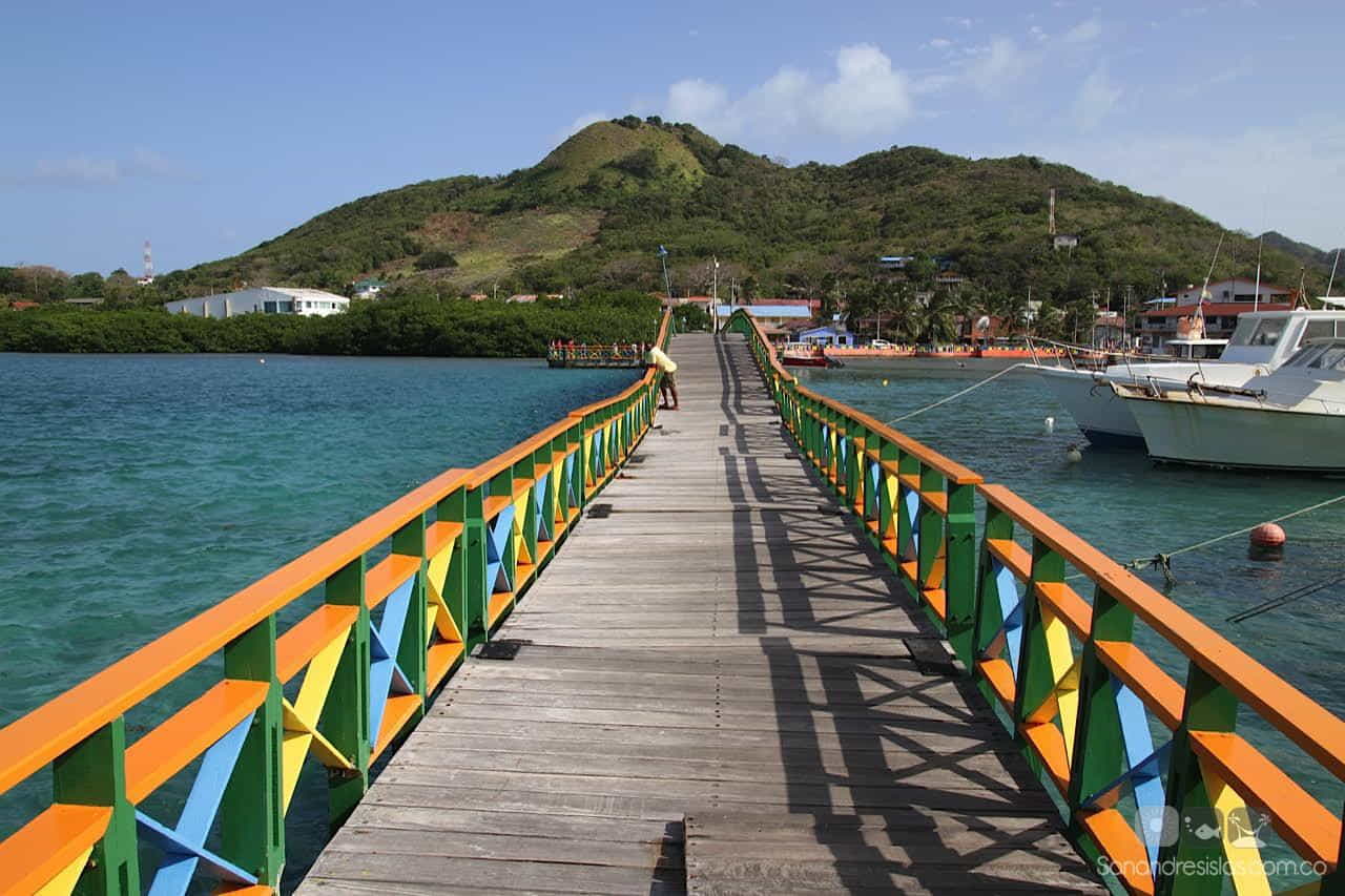 Cruzar el Puente de los Enamorados